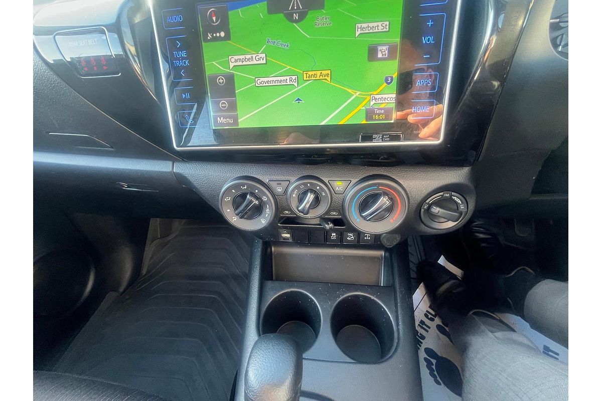 2018 Toyota Hilux SR GUN126R 4X4