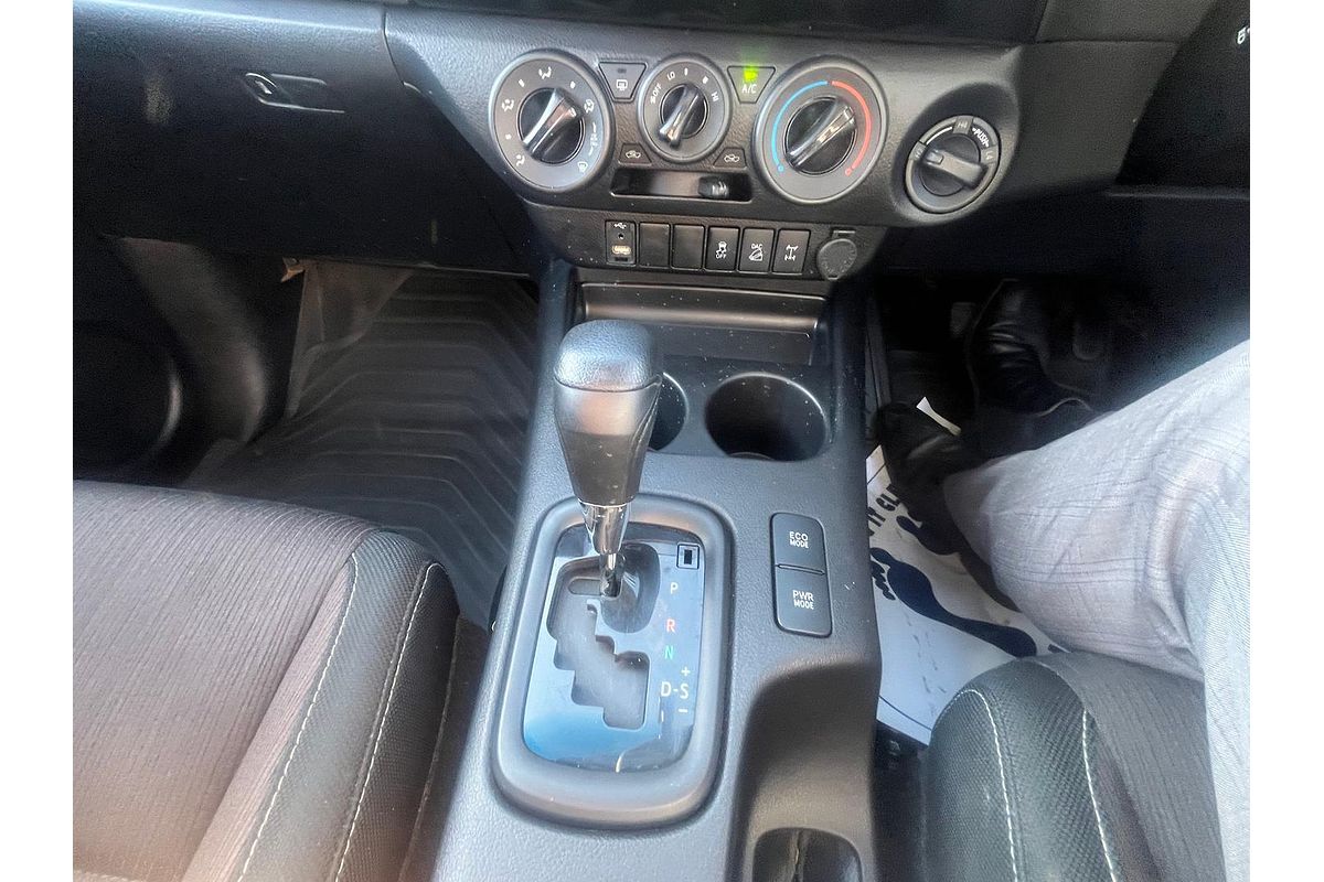 2018 Toyota Hilux SR GUN126R 4X4