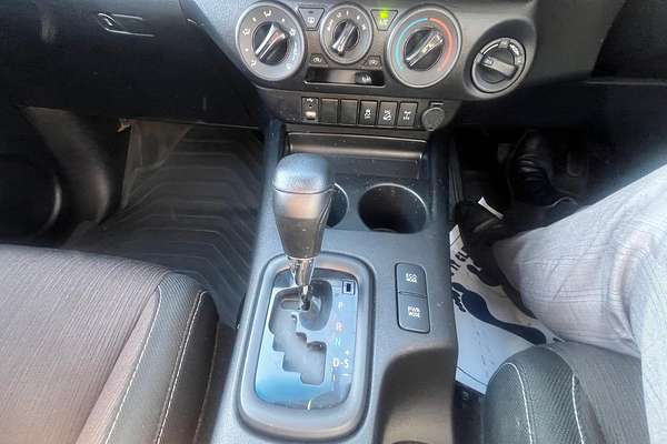 2018 Toyota Hilux SR GUN126R 4X4