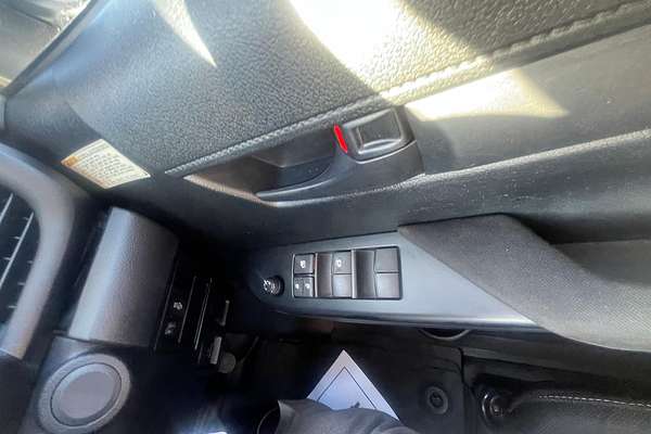 2018 Toyota Hilux SR GUN126R 4X4