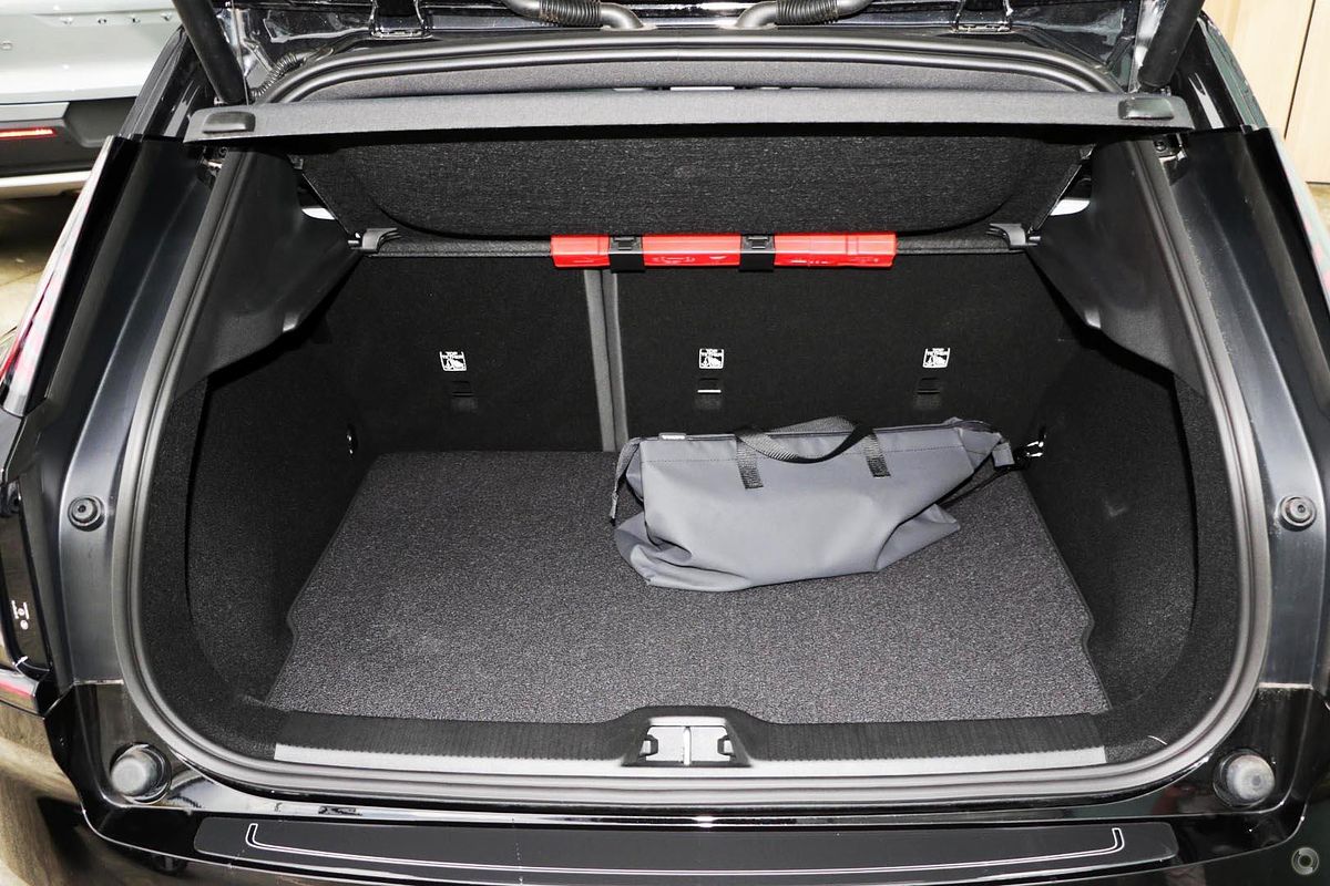 2025 Volvo EX30 Twin Motor Performance Ultra