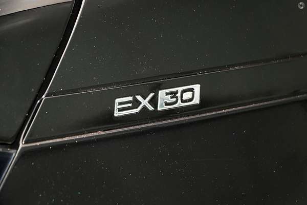 2025 Volvo EX30 Twin Motor Performance Ultra