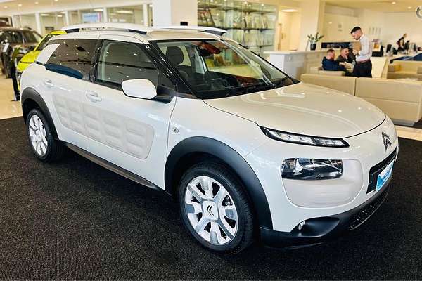 2017 Citroen C4 Cactus OneTone E3