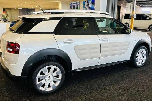 2017 Citroen C4 Cactus OneTone E3