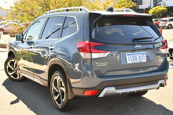 2024 Subaru Forester Hybrid S S5
