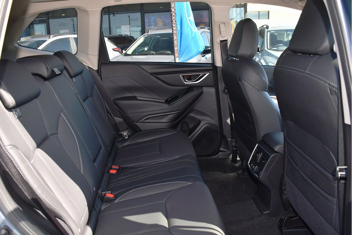 2024 Subaru Forester Hybrid S S5