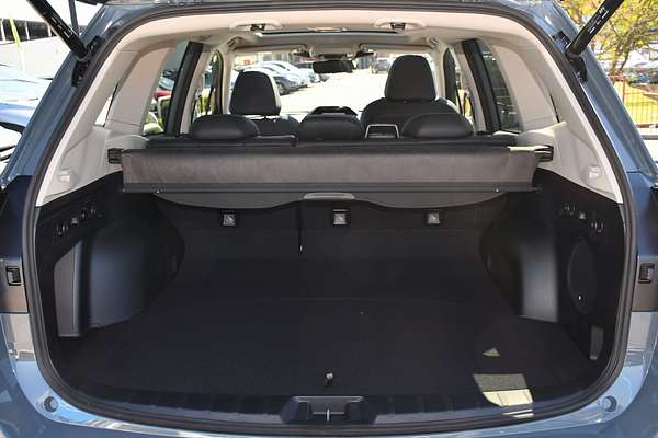 2024 Subaru Forester Hybrid S S5
