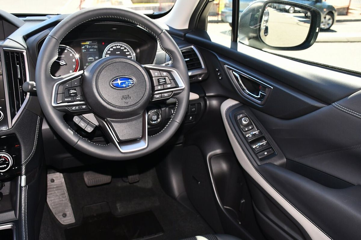 2024 Subaru Forester 2.5i-S S5