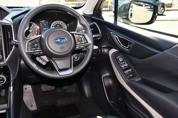 2024 Subaru Forester 2.5i-S S5