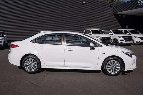 2022 Toyota Corolla Ascent Sport Hybrid ZWE219R