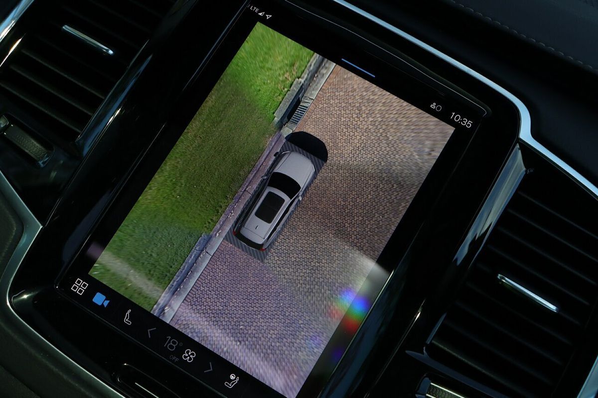 2023 Volvo XC90 Ultimate B6 Bright