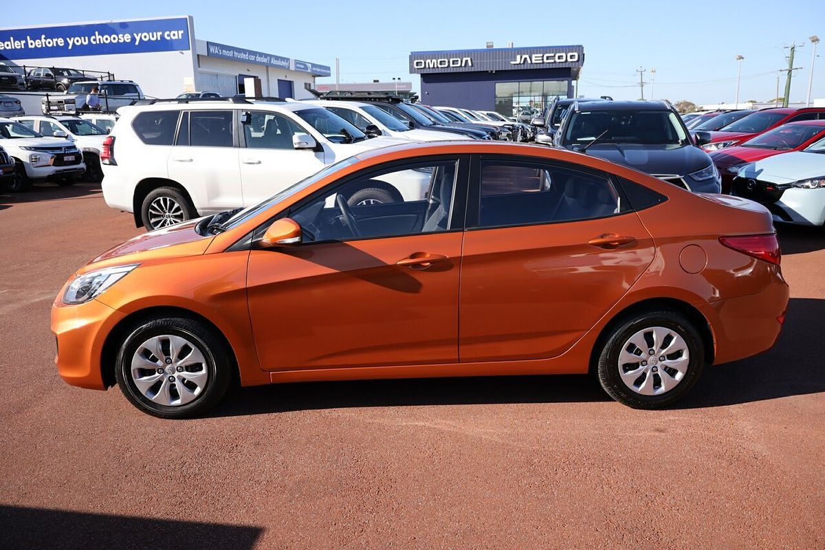 2017 Hyundai Accent Active RB4