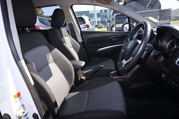 2023 Suzuki S-Cross GL+ JYB