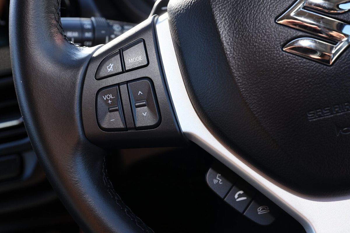 2023 Suzuki S-Cross GL+ JYB