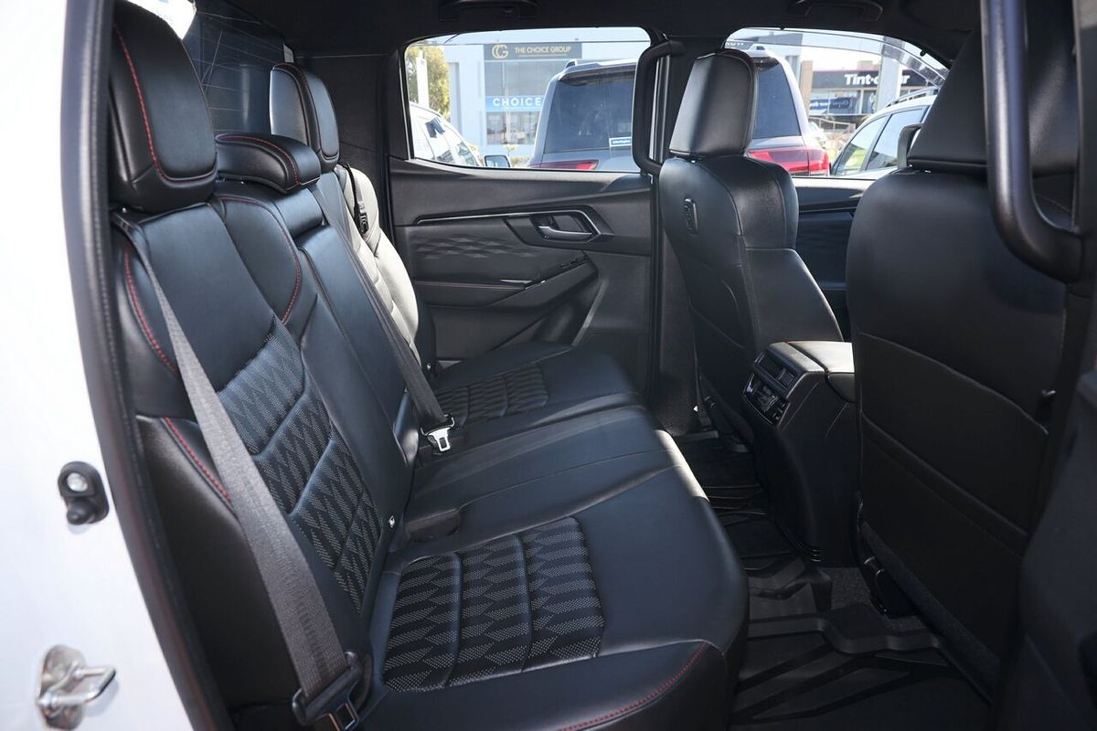 2024 Isuzu D-MAX X-TERRAIN 4X4