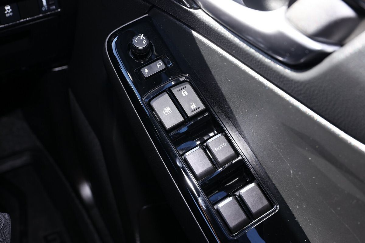 2024 Isuzu D-MAX X-TERRAIN 4X4