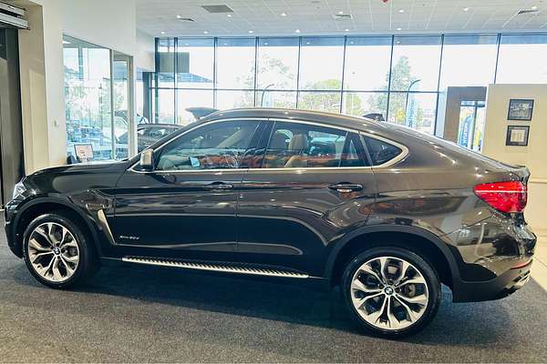 2015 BMW X6 xDrive30d F16