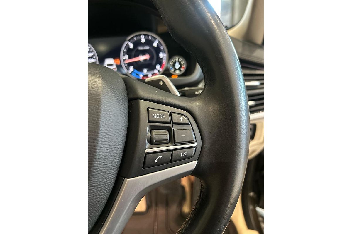 2015 BMW X6 xDrive30d F16