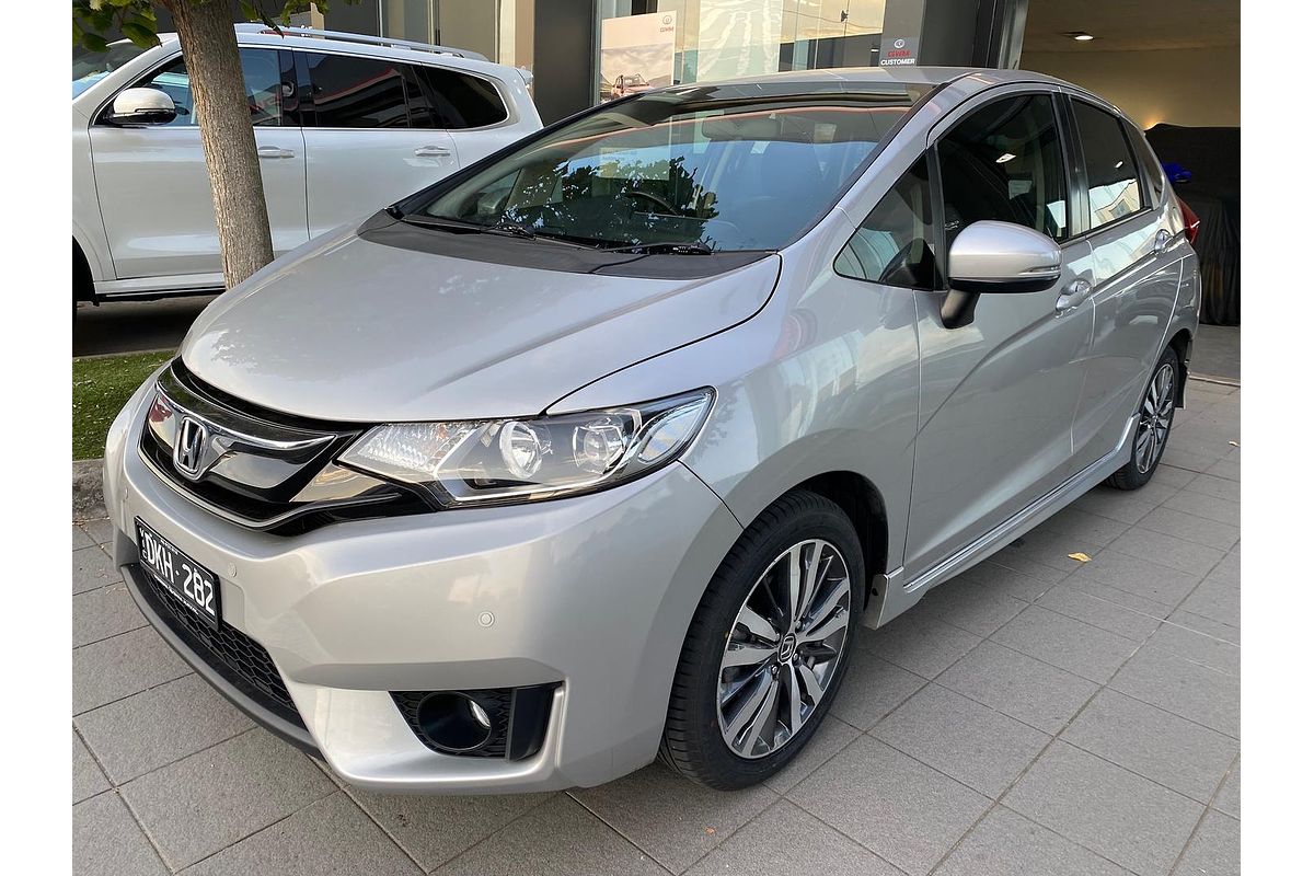 2016 Honda Jazz VTi-S GF