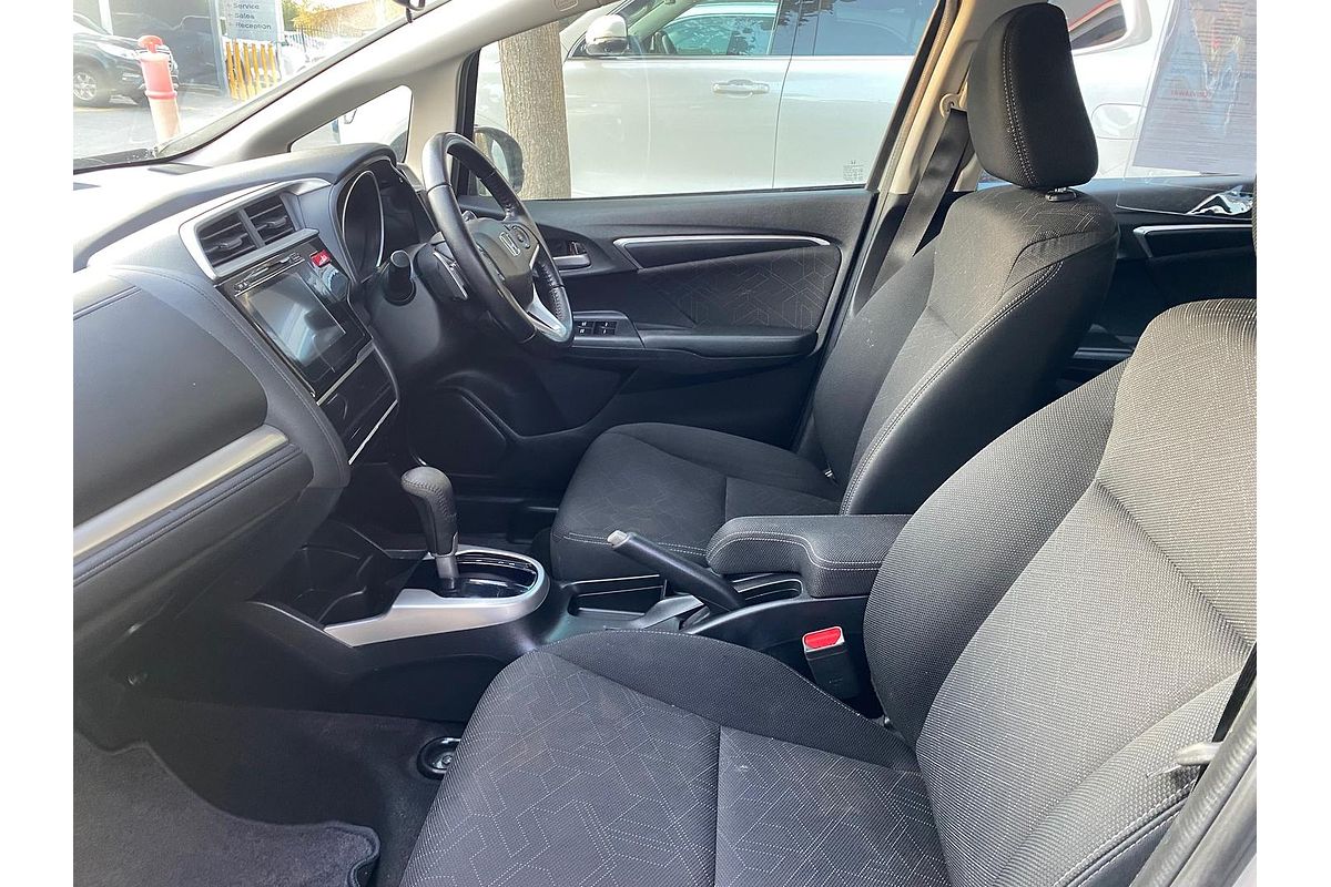 2016 Honda Jazz VTi-S GF