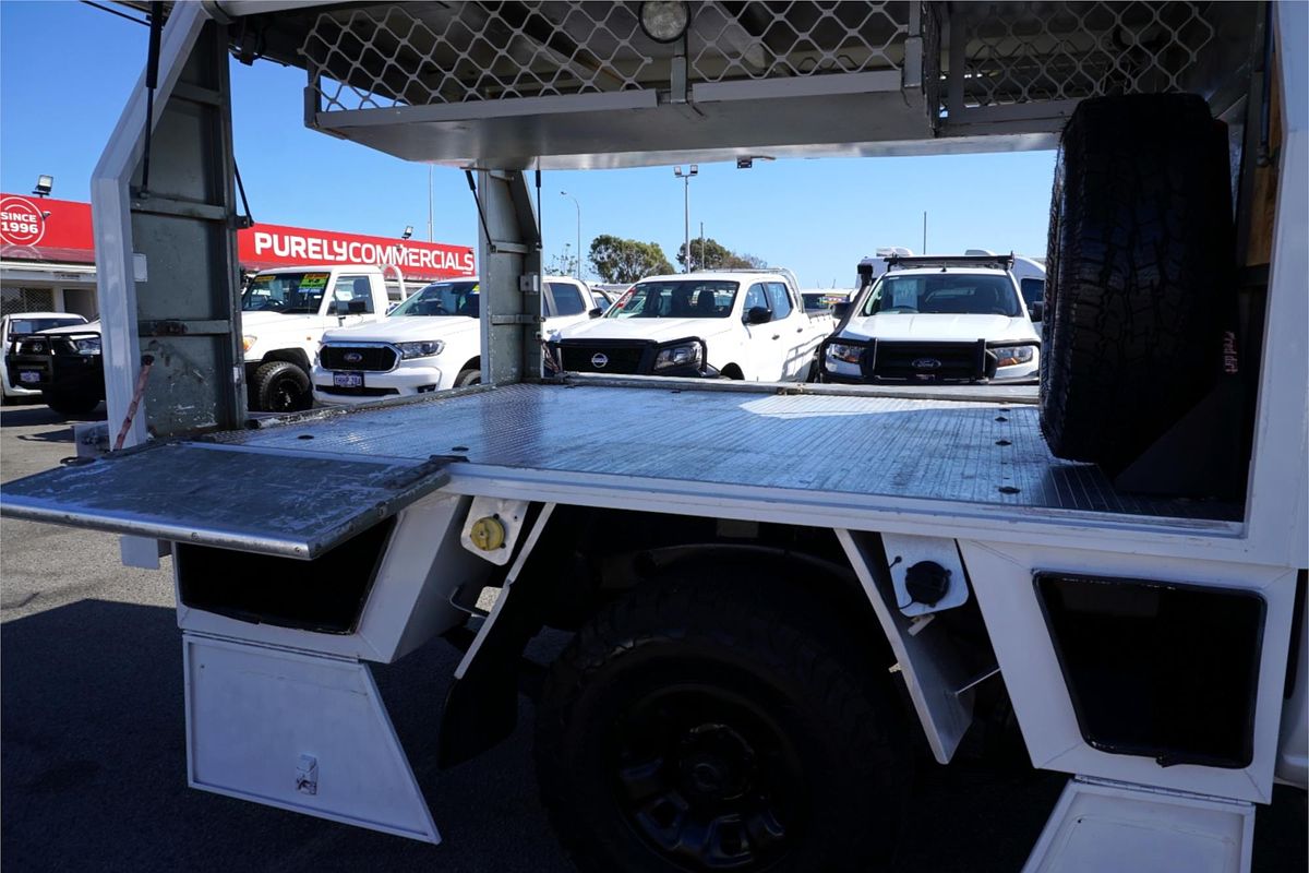 2012 Nissan Patrol ST GU 6 4X4
