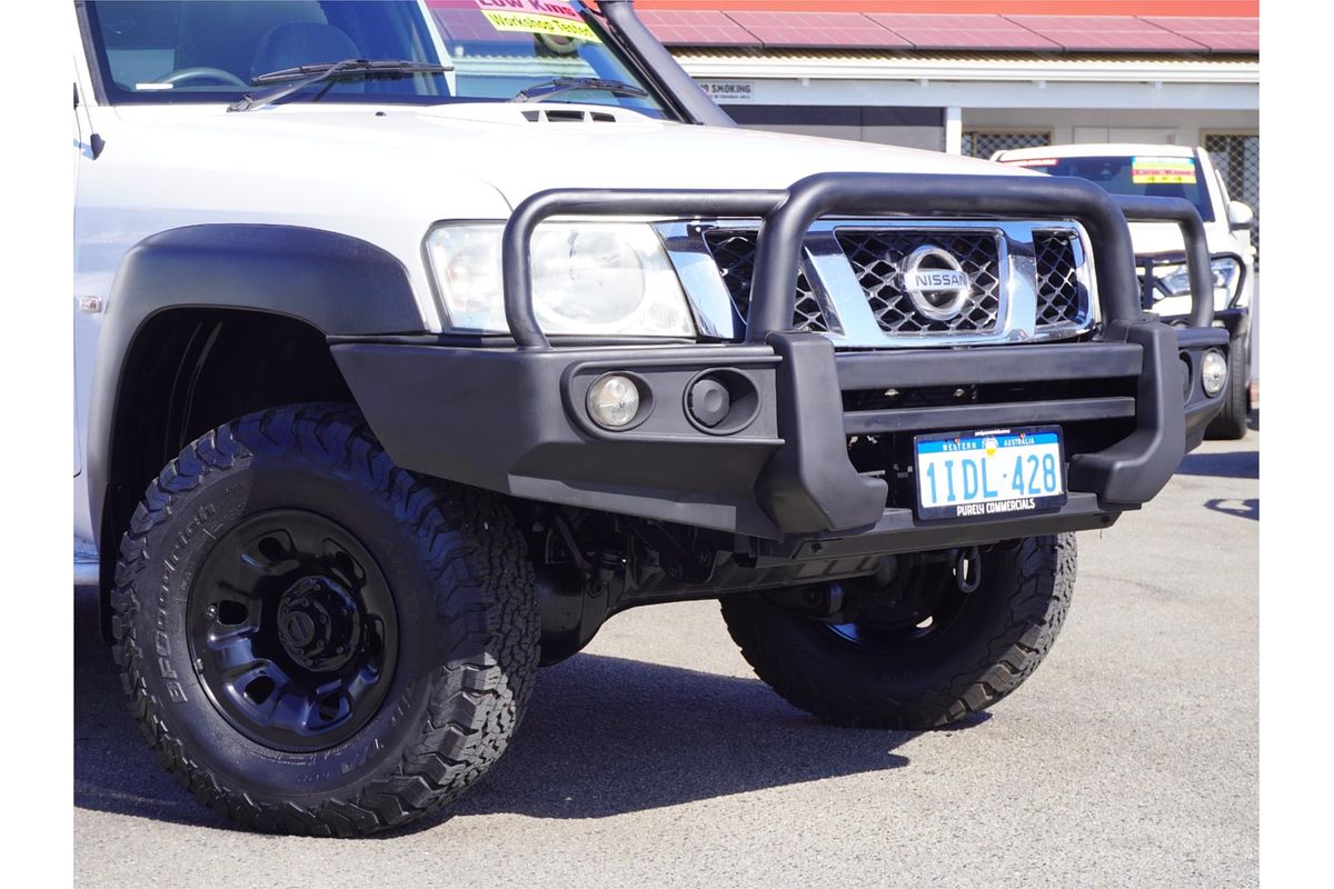 2012 Nissan Patrol ST GU 6 4X4