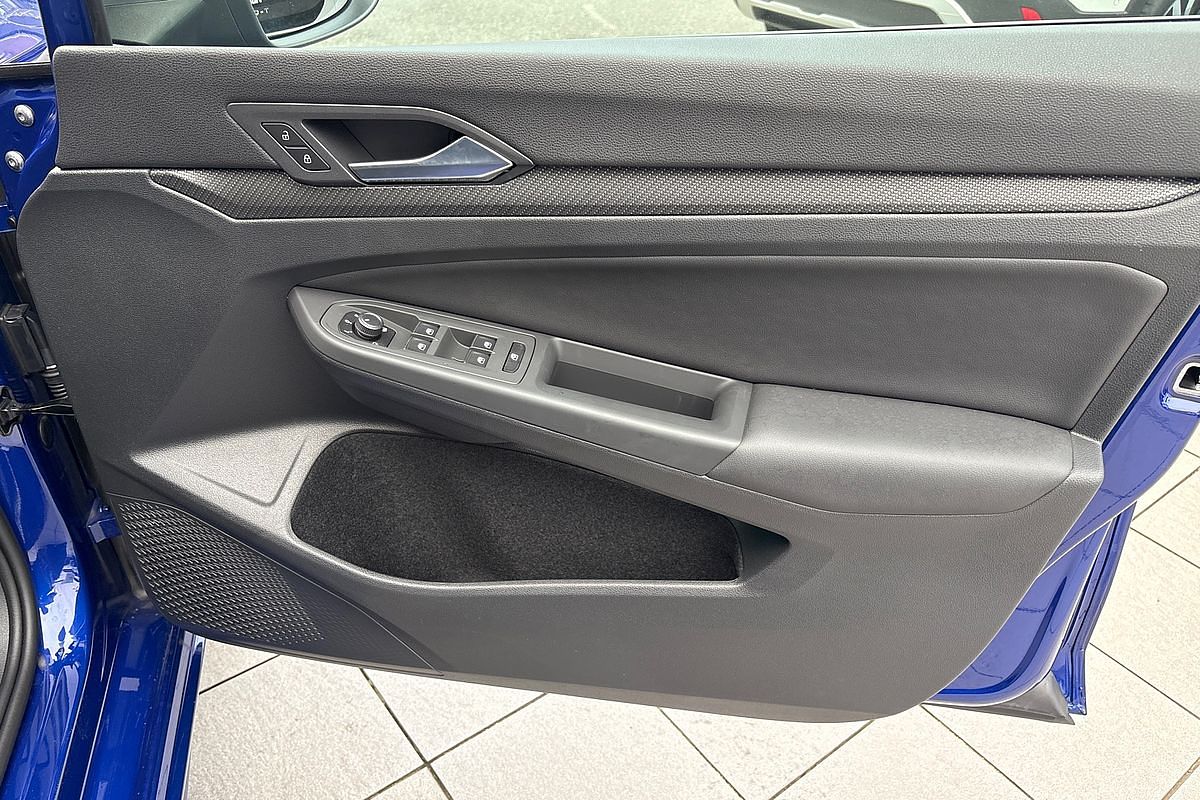 2024 Volkswagen Golf R 8