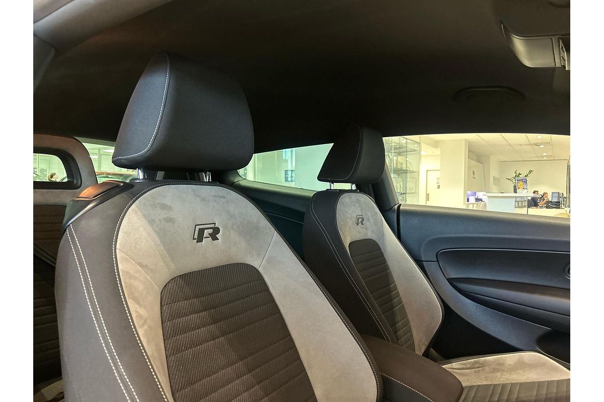 2015 Volkswagen Scirocco R 1S