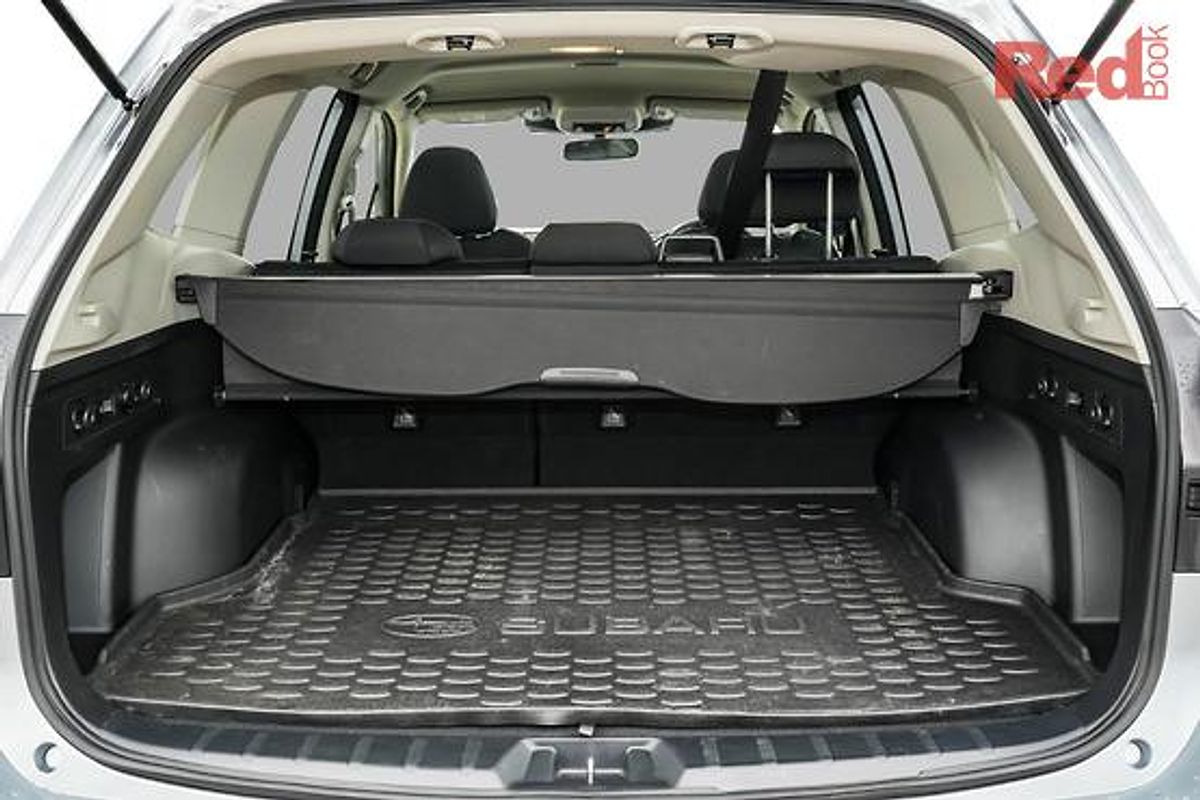 2025 Subaru Forester Hybrid L S5