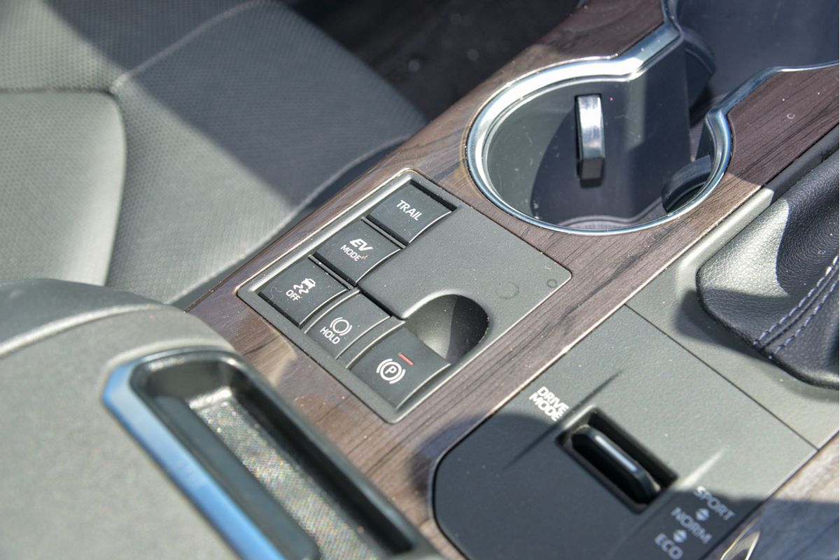 2023 Toyota Kluger Grande AXUH78R
