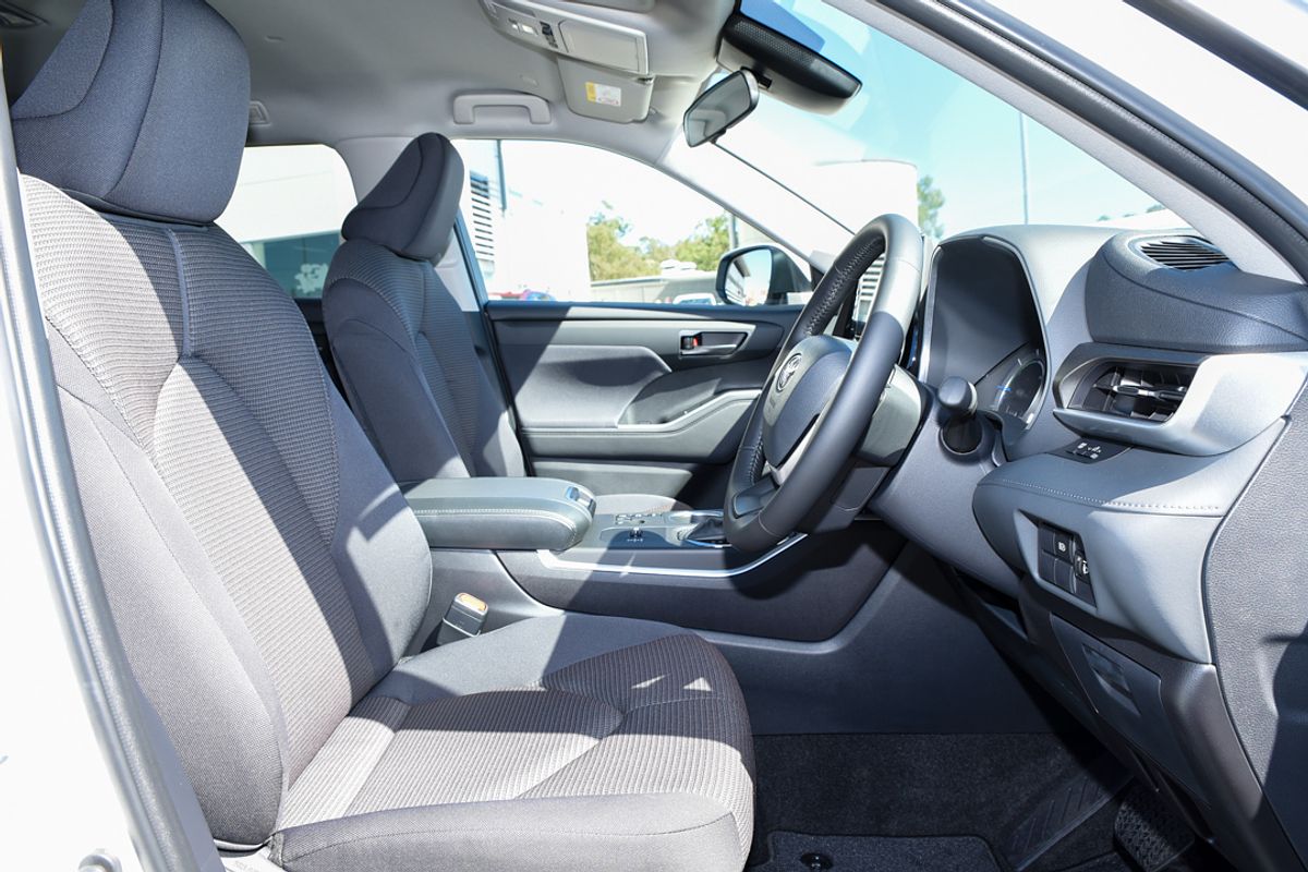 2024 Toyota Kluger GX AXUH78R
