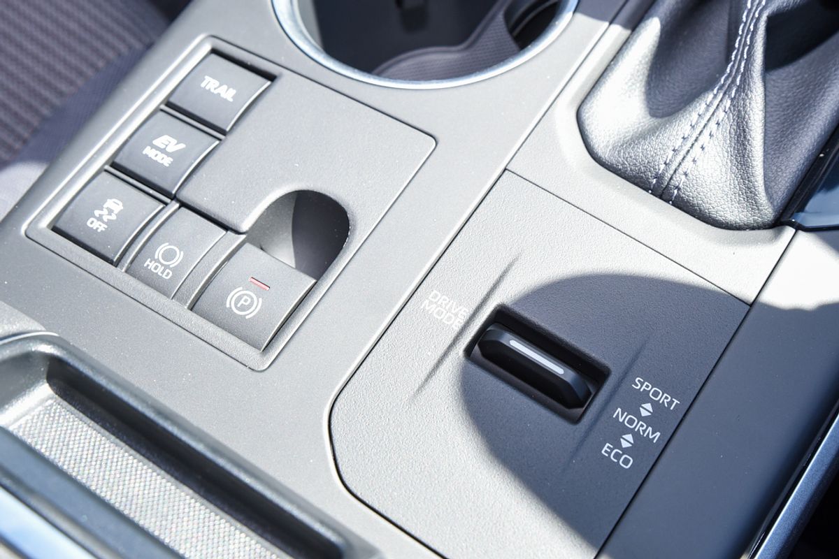 2024 Toyota Kluger GX AXUH78R