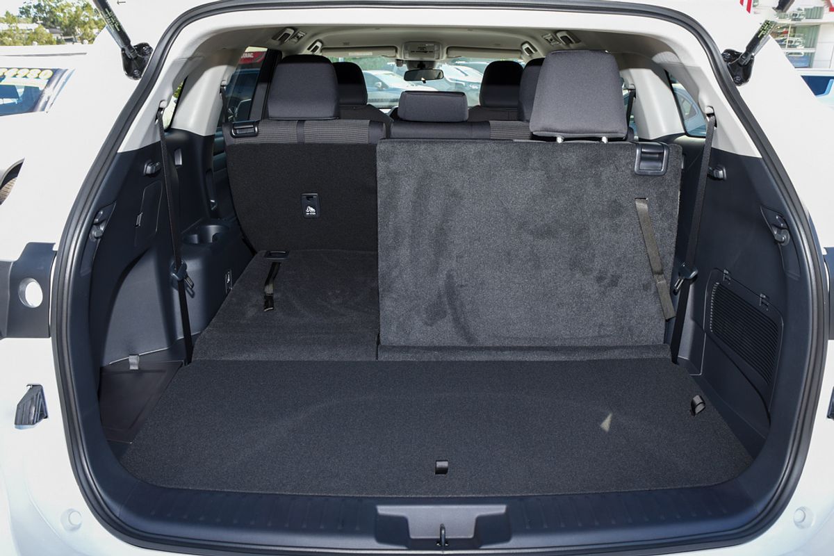 2024 Toyota Kluger GX AXUH78R