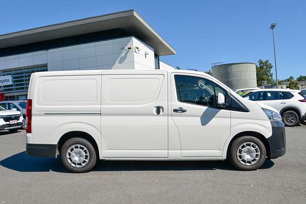 2024 Toyota Hiace GDH300R LWB