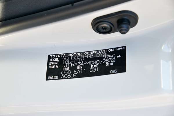 2024 Toyota Hiace GDH300R LWB