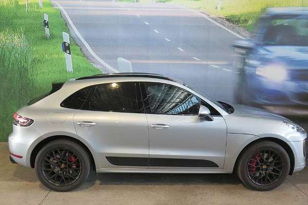 2021 Porsche Macan GTS 95B