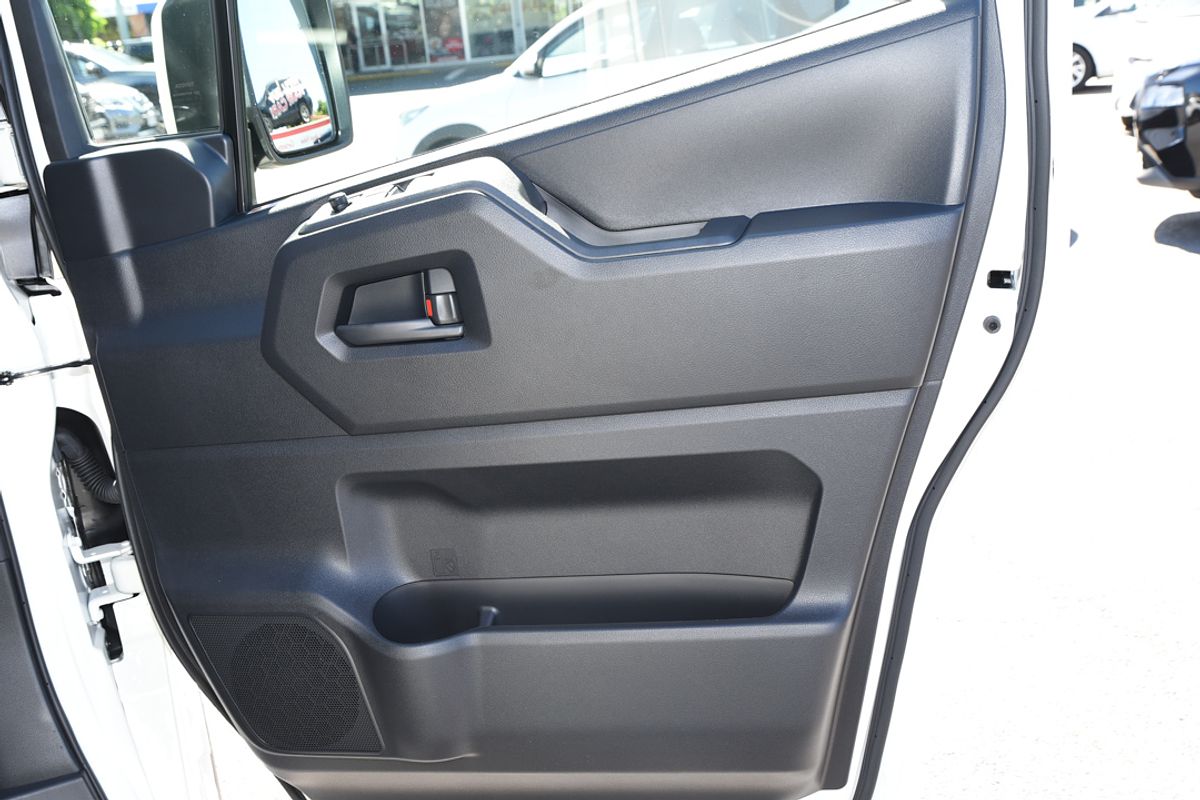 2025 Toyota Hiace GDH300R