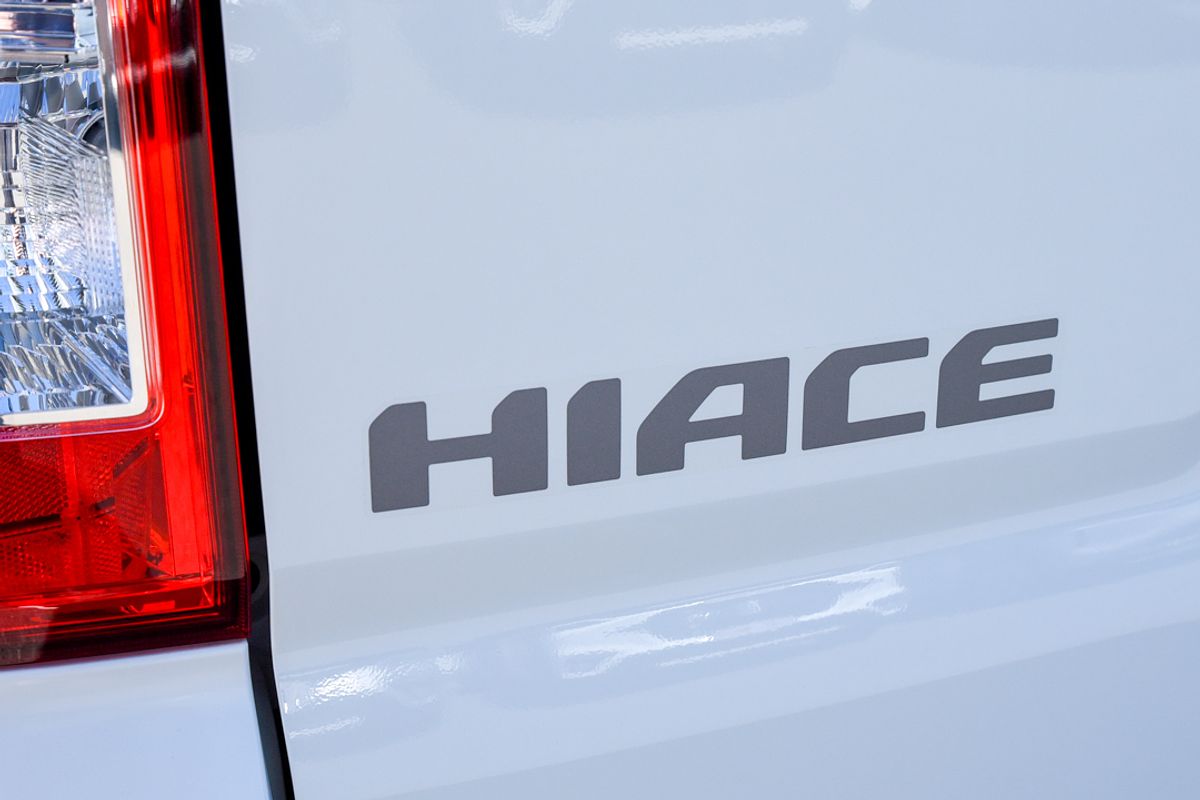 2025 Toyota Hiace GDH300R
