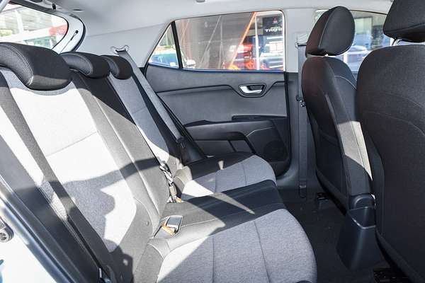 2024 Kia Stonic S YB