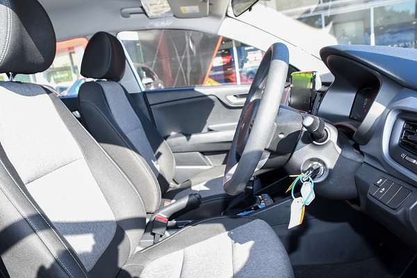 2024 Kia Stonic S YB