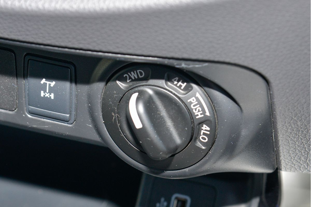 2020 Nissan Navara SL D23 Series 4 4X4