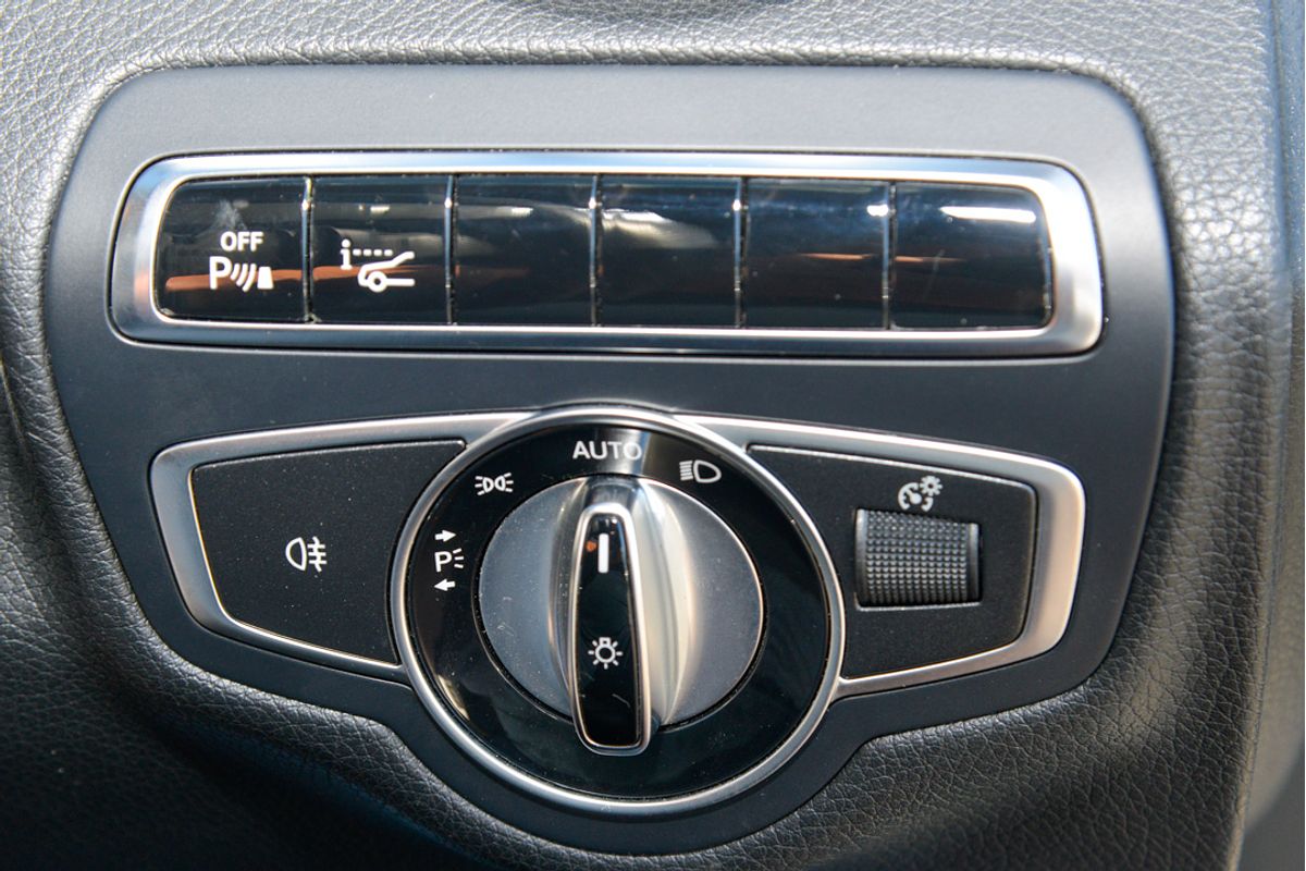 2016 Mercedes-Benz C-Class C200 W205