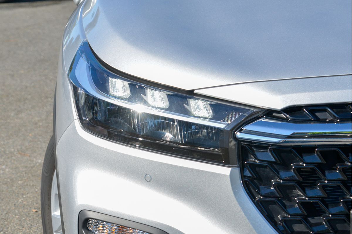 2023 Suzuki S-Cross JYB