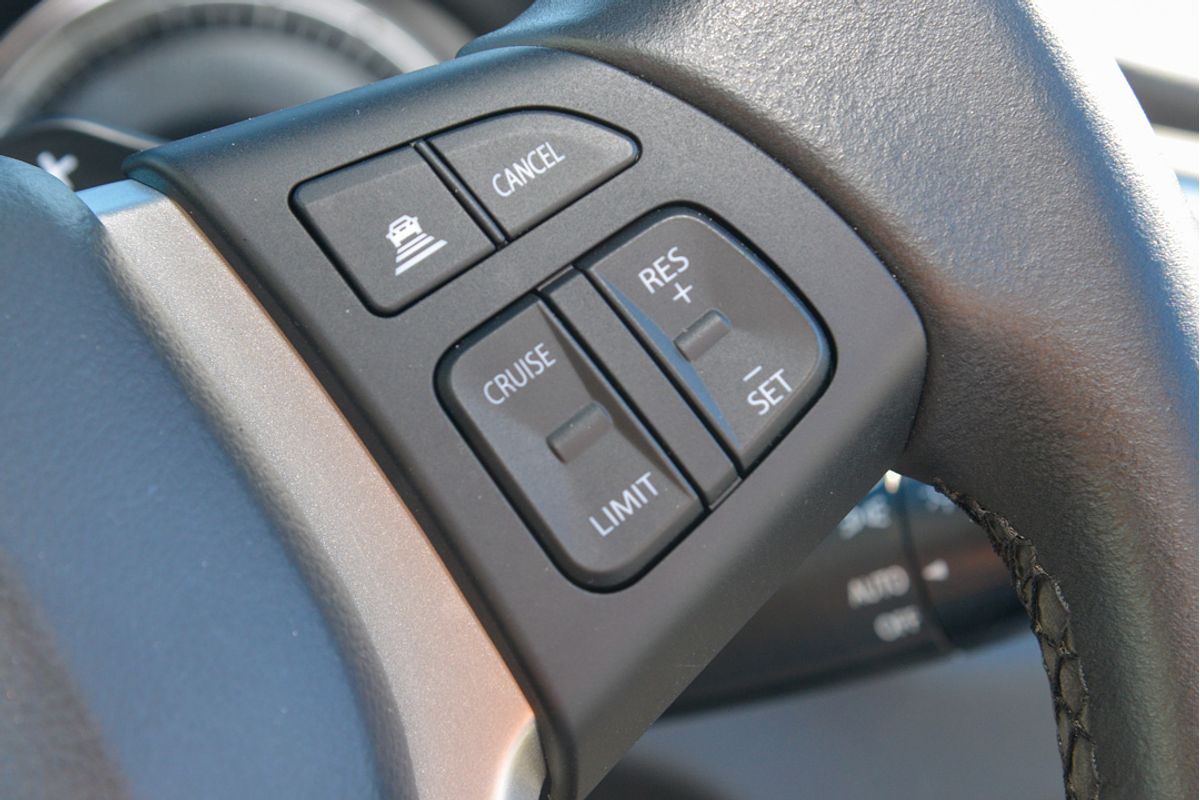2023 Suzuki S-Cross JYB