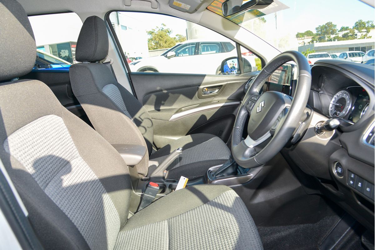 2023 Suzuki S-Cross JYB