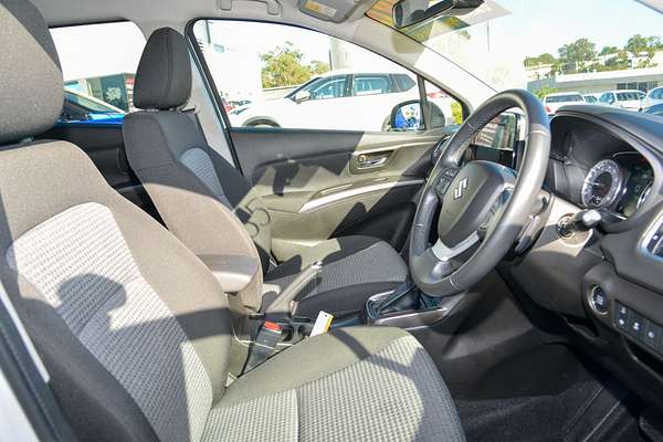 2023 Suzuki S-Cross JYB