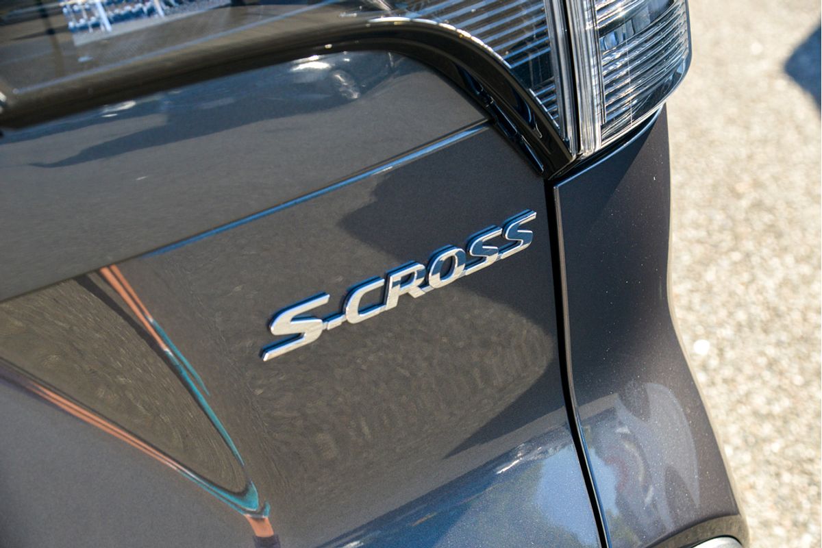 2023 Suzuki S-Cross JYB