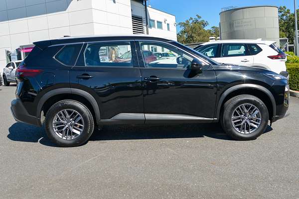 2023 Nissan X-TRAIL ST T33
