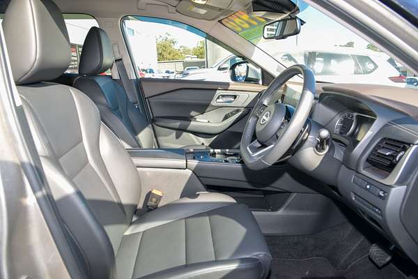 2024 Nissan X-TRAIL ST-L T33