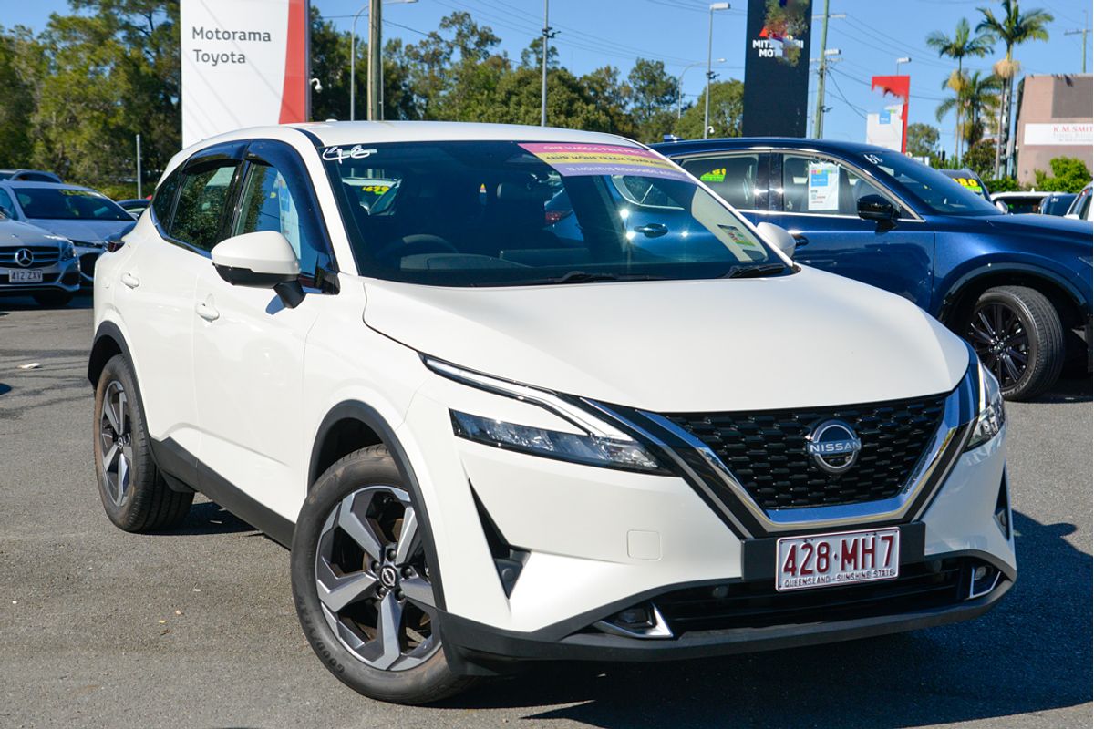 2024 Nissan QASHQAI ST+ J12